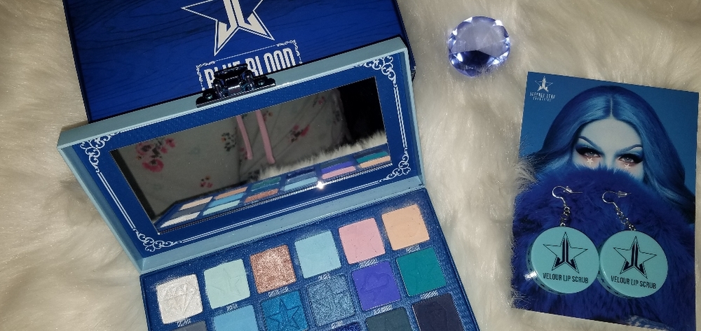 Jeffree Star Blue Blood Pallette Earrings Limited